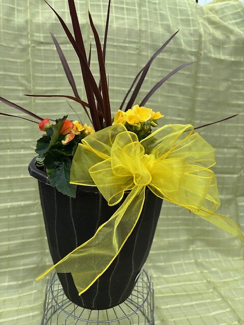 Petal Party Pot